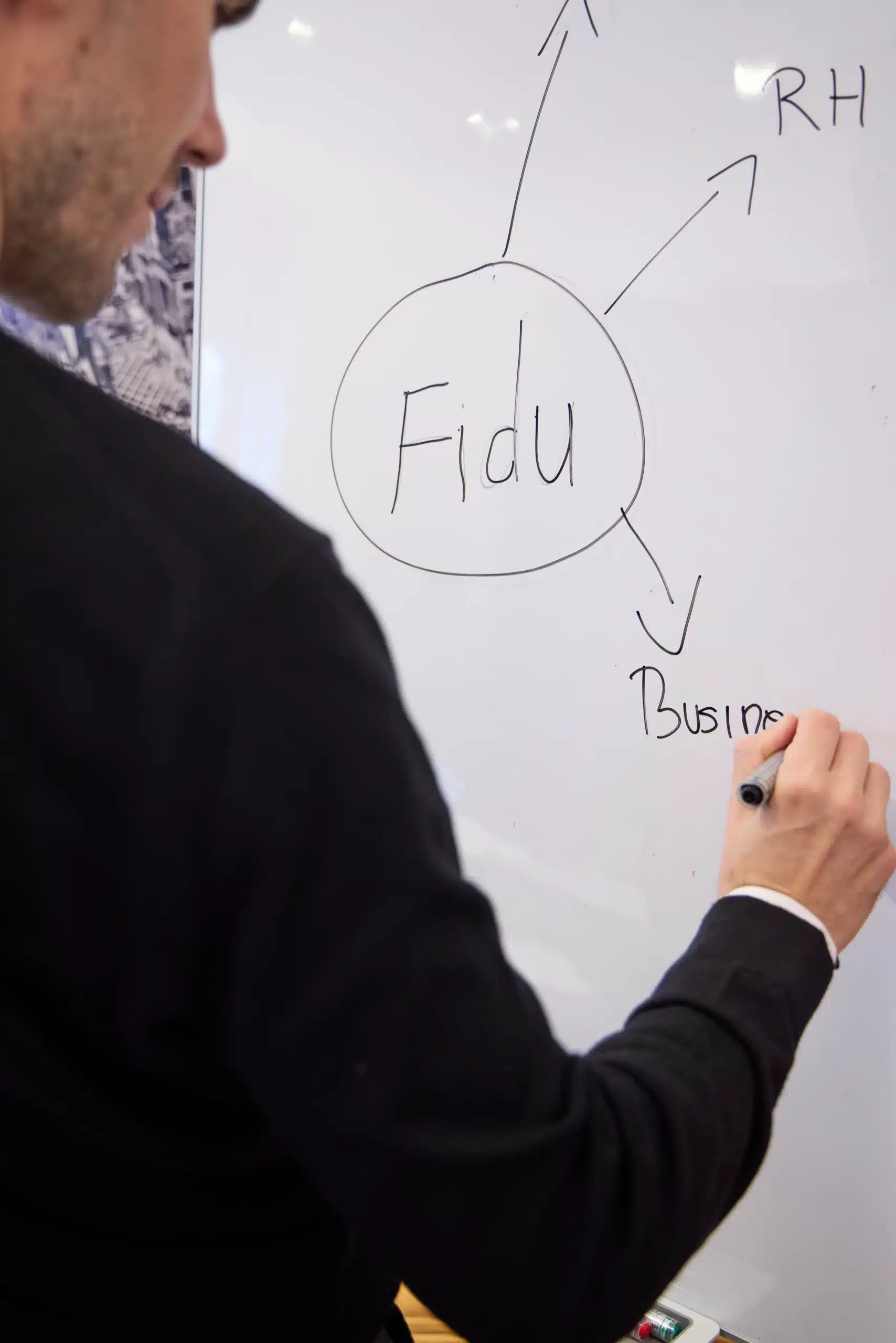 20250212_DYN_bureau_54 (1) (1)